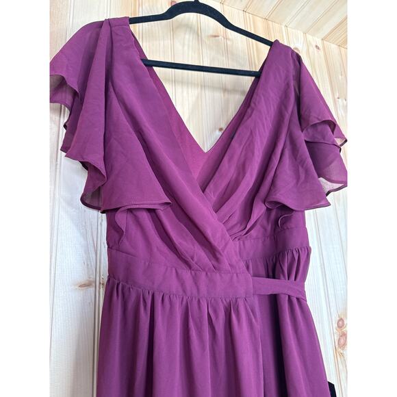 NWT Lulus Convincing Grace Burgundy Flutter Sleeve Wrap Maxi Dress Wedding Sz L - Picture 4 of 8